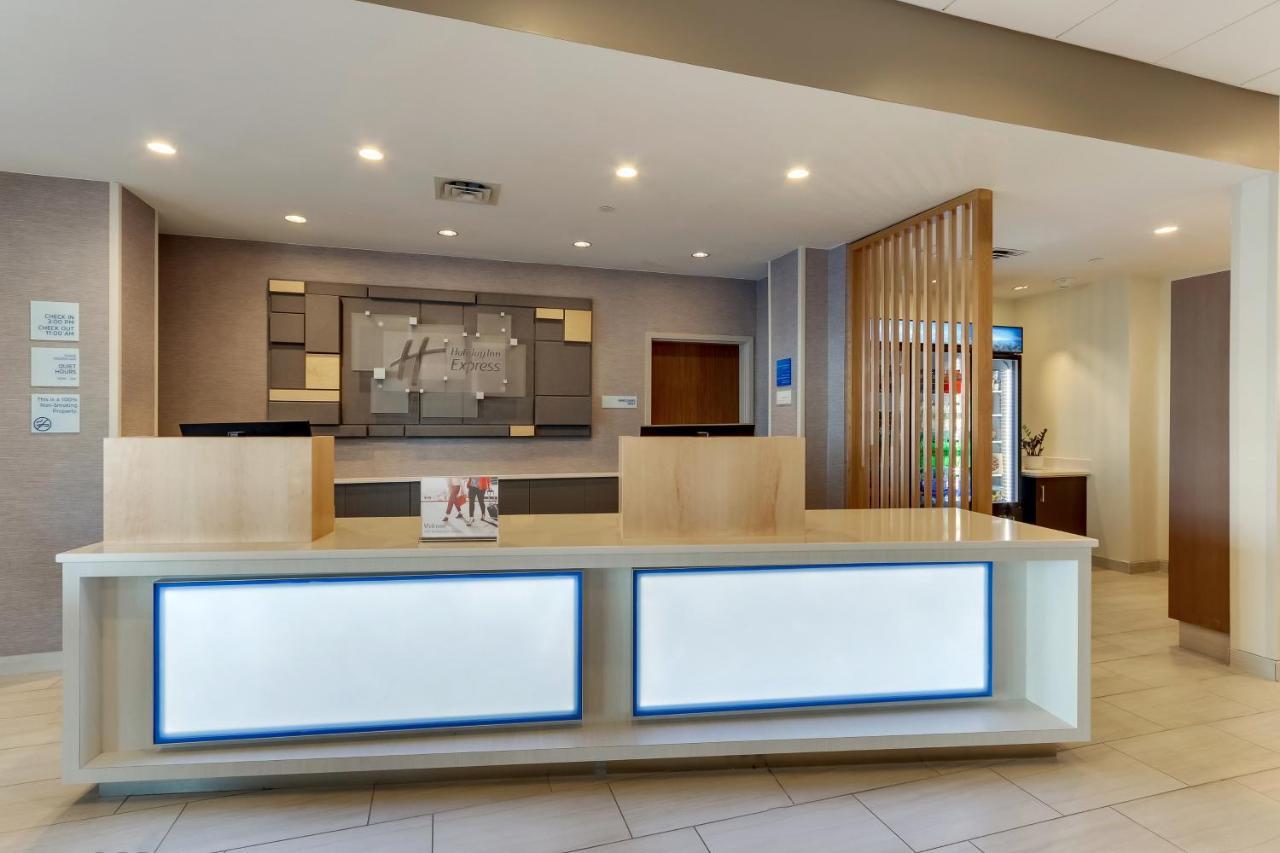 Holiday Inn Express - Wilmington - Porters Neck By Ihg Kültér fotó